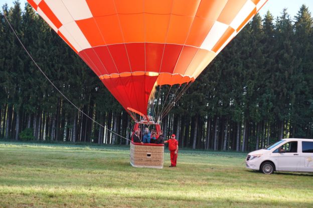 Start des Heißluftballons